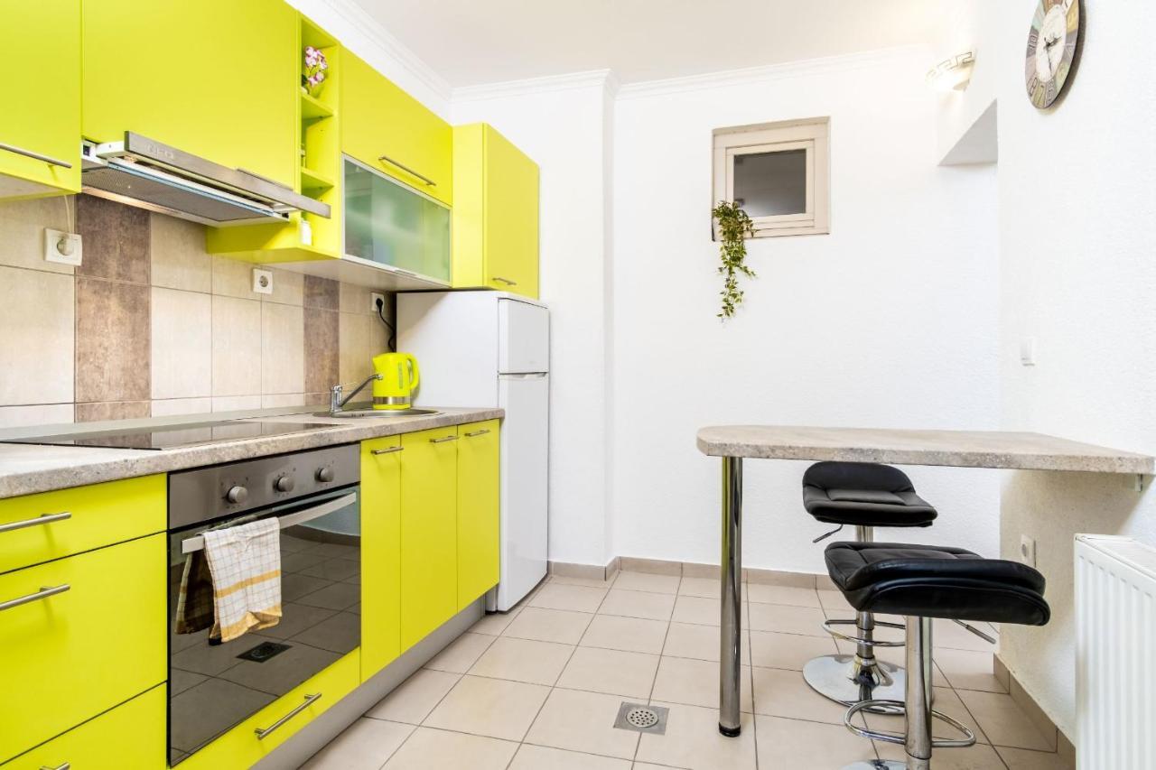 Apartamento Zollus House Tvrda Osijek Exterior foto
